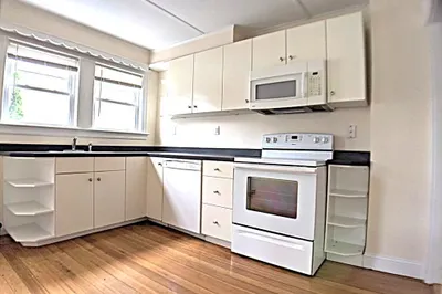 69 First St #2 1