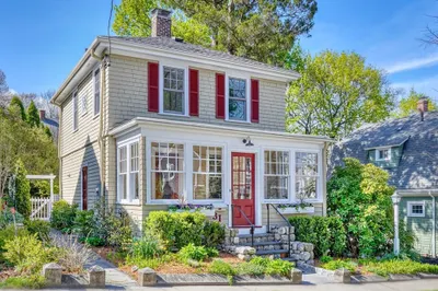 31 Fountain Rd 1