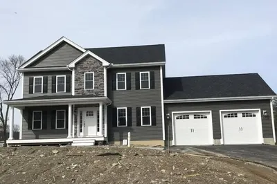 165 Rocklawn