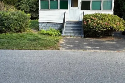31 Dexter St 1
