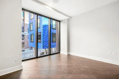 14 West Broadway #201