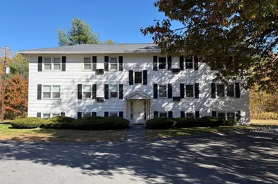 1348 Main St #6 1