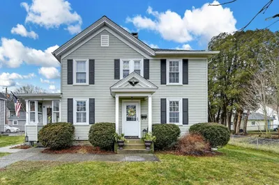 41 Cottage St 1