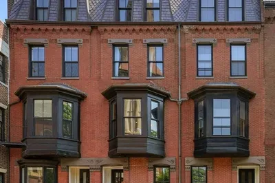 160 Mount Vernon Street