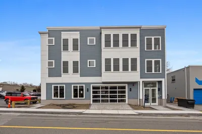404 Lowell Street #1 1