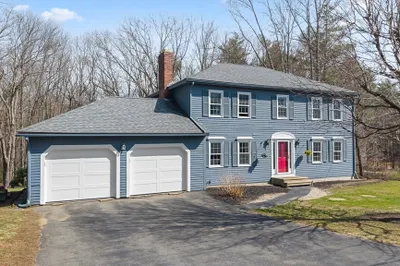39 Hillside Dr 1
