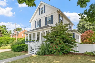 19 Wyman St