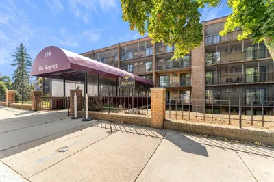 190 High St #407