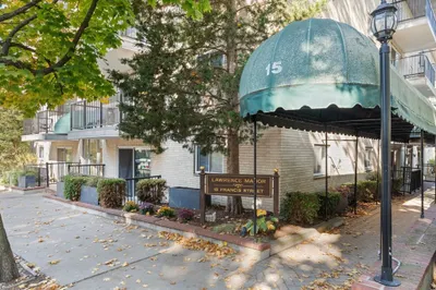 15 Francis St #32