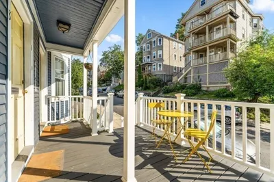 42-44 Woodlawn Street #5 1