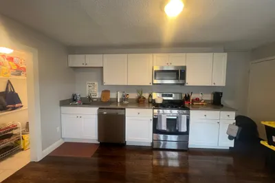 14 Cross St East St #2 1