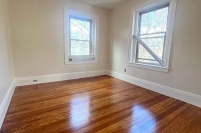 10 Beals St #6