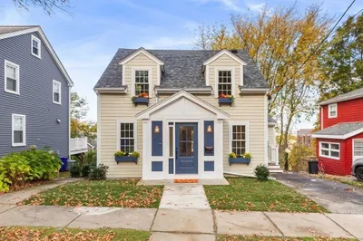 16 Jenness Rd