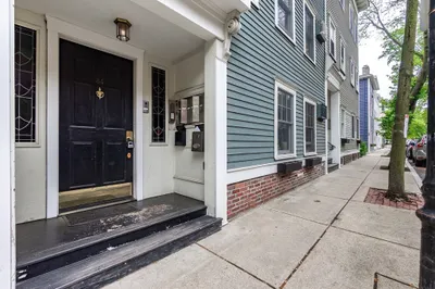 34 Washington St #1A 1