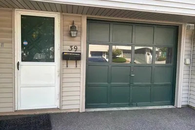 39 Pebble Pl #39 1
