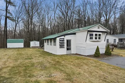 17 Conestoga Trail 1