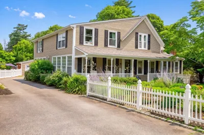 39 Ryder Lane