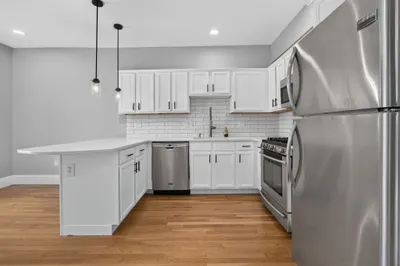 254 Lafayette St #2F 1
