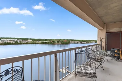 65 Lake Ave #815 1