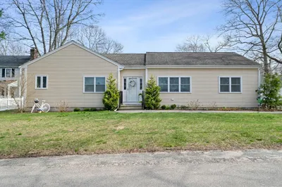 104 Cape Cod Ave