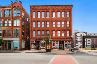 62 Washington St #9 1