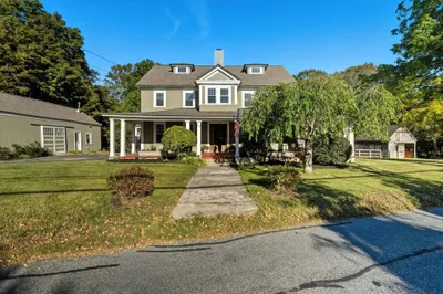57 Upper Gore Rd 1