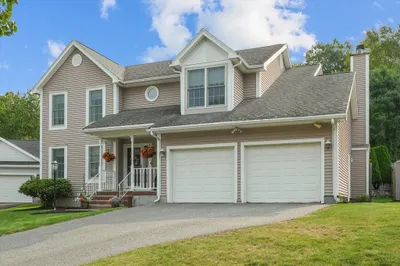 325 Den Quarry Road 1