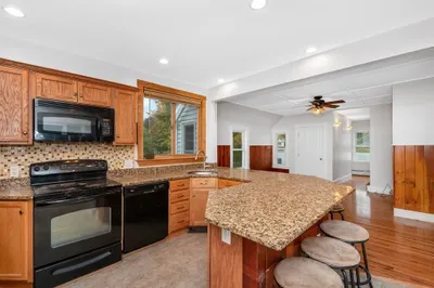 20 Brook St 1