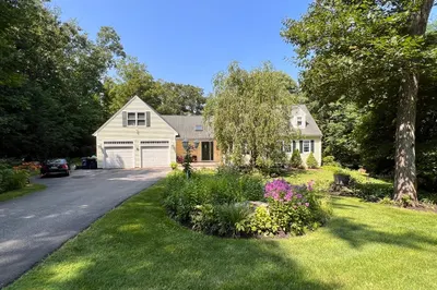 5 Wells Park Rd 1