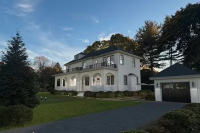 3 Foxcroft Road 1