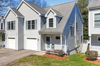 2 Sterling Ln #2 1