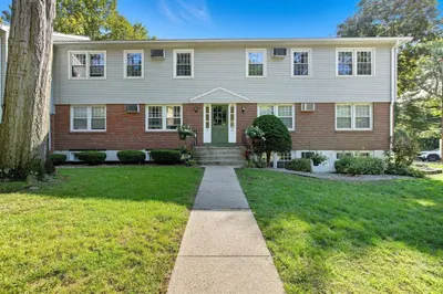 80 Brush Hill Ave #28 1