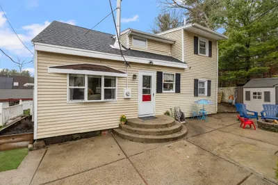 5 Bertine St