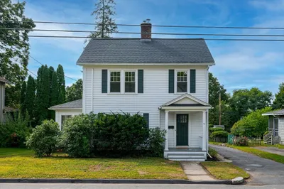 80 Pine St 1