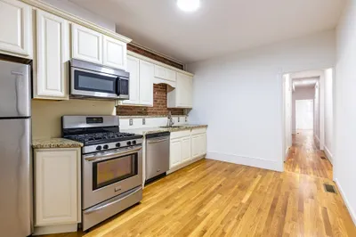 178 L Street #3