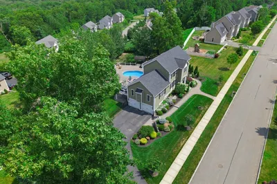 5 Autumn Gate Cir 1