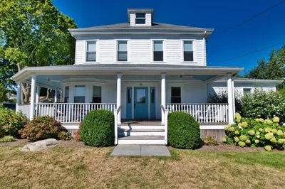 86 Degaris Ave 1