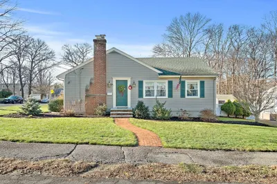 27 Edwards Rd