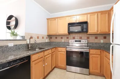 140 Railroad Ave #101