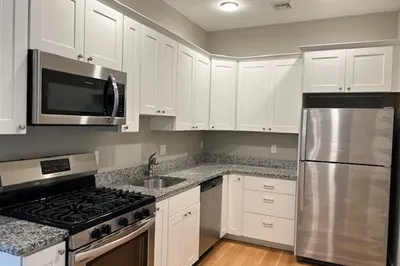 600 North Ave #302
