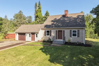 3 Maplelawn Dr 1