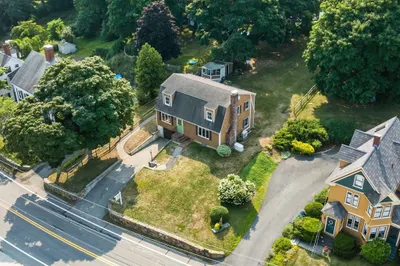 11 Eastern Ave