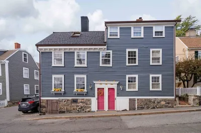82 Front Street #82 1