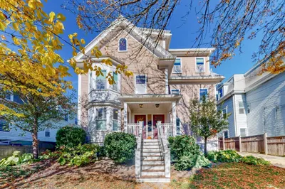 9 Appleton St #9 1