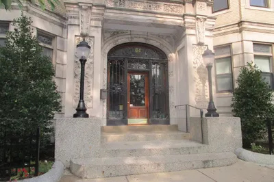 64 Charlesgate East #76