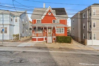 528 Eastern Ave 1