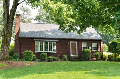 143 Elizabeth Ave 1
