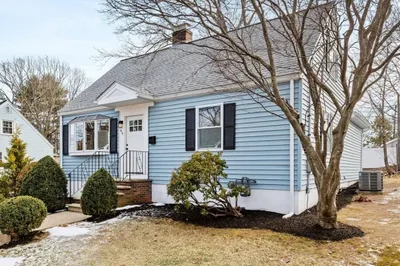 49 Butler Ave