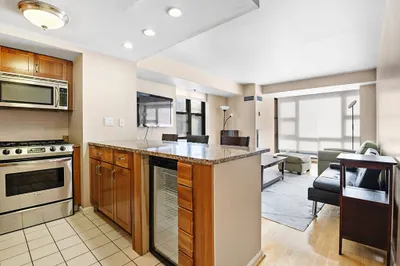 170 Tremont St #1406