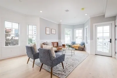 115 BeaCon Street #C 1
